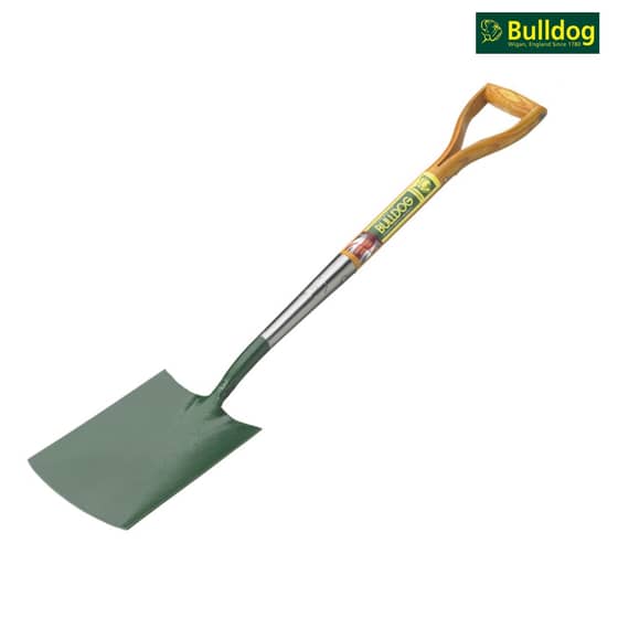 Bulldog Premier Wooden Handle Garden Spade- 5600012820