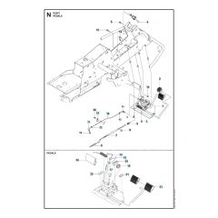 Husqvarna R 220T - Pedals